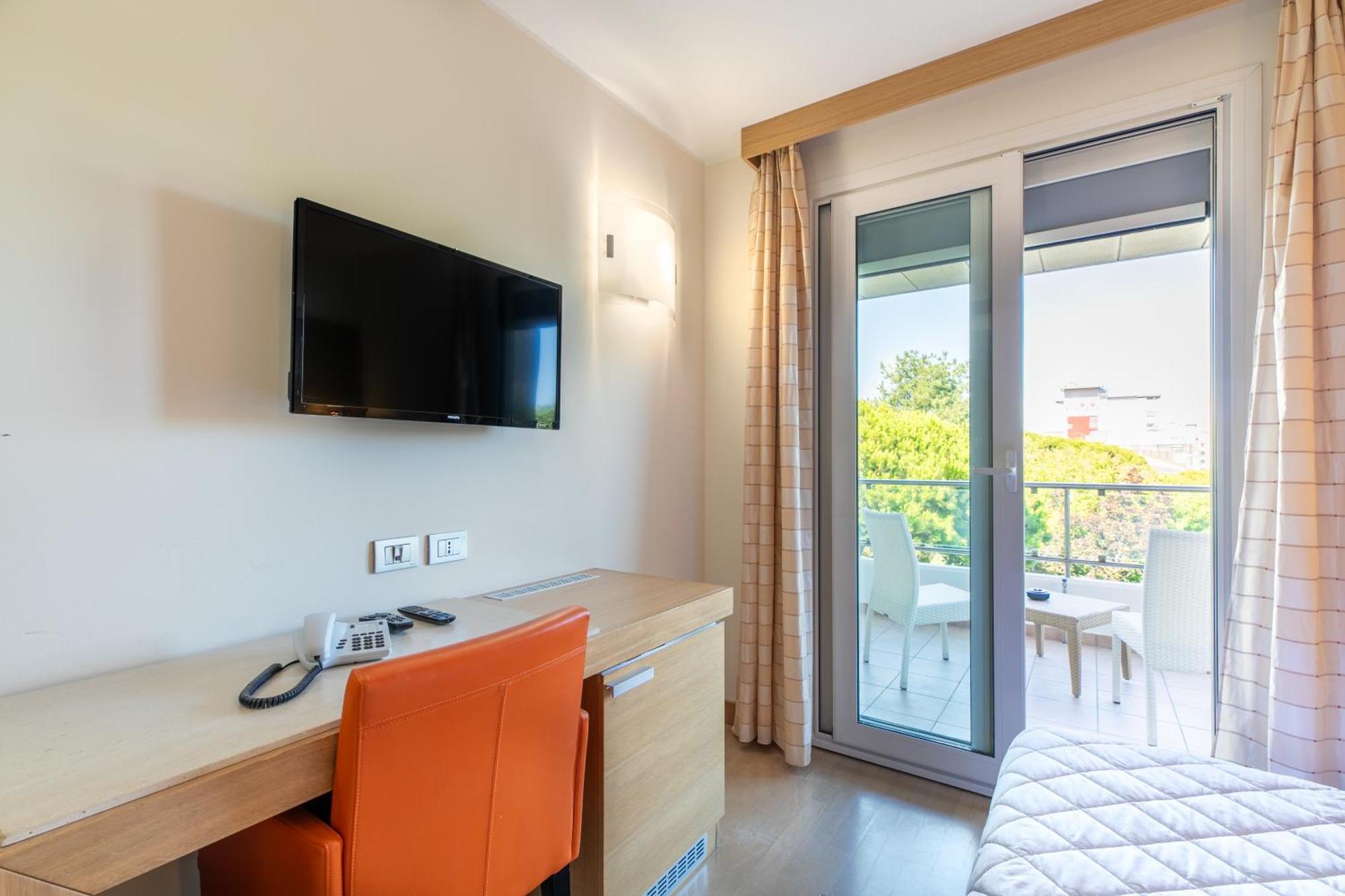 Hotel Villa Doimo Lignano Sabbiadoro Eksteriør bilde