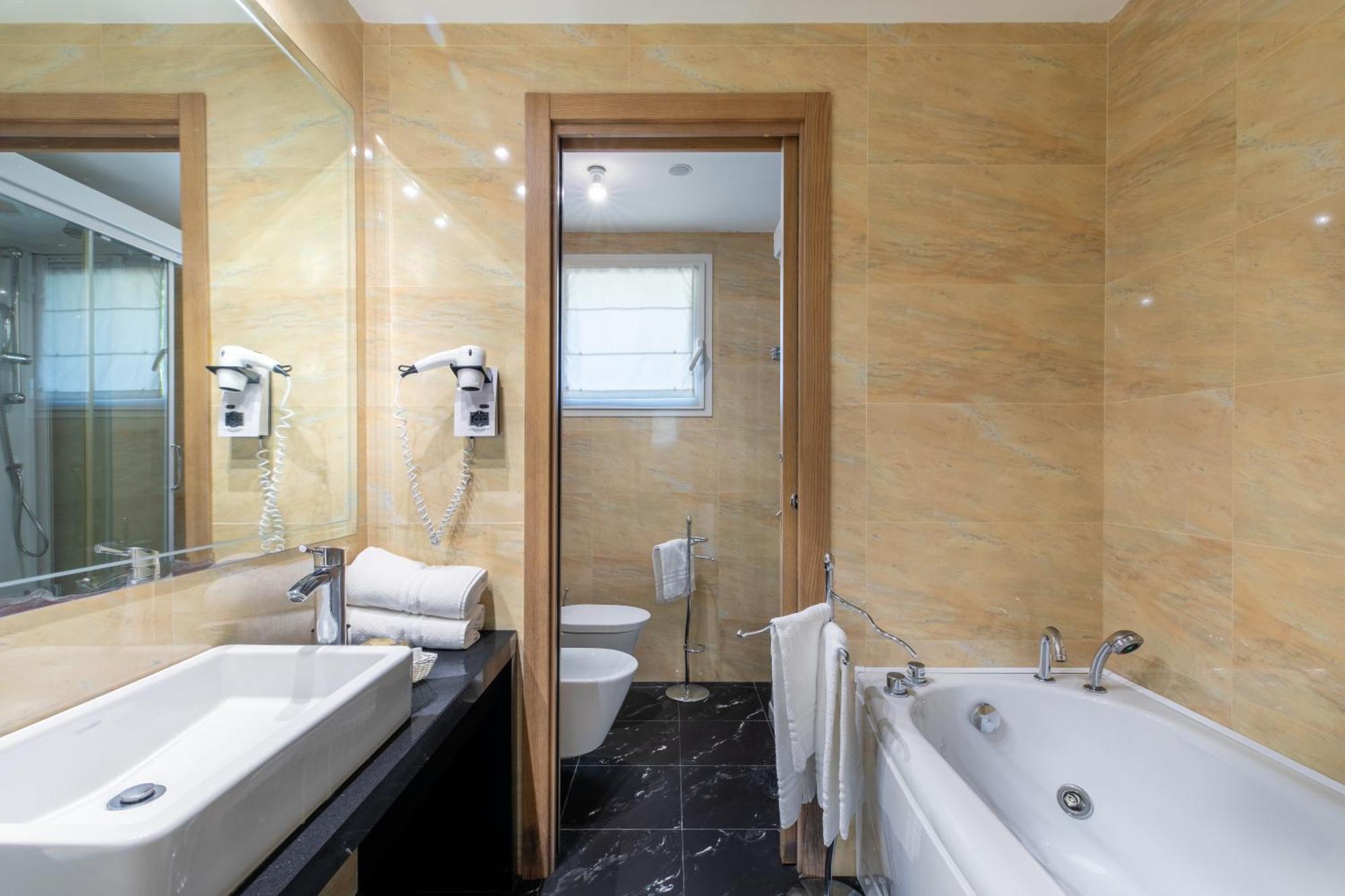 Hotel Villa Doimo Lignano Sabbiadoro Eksteriør bilde
